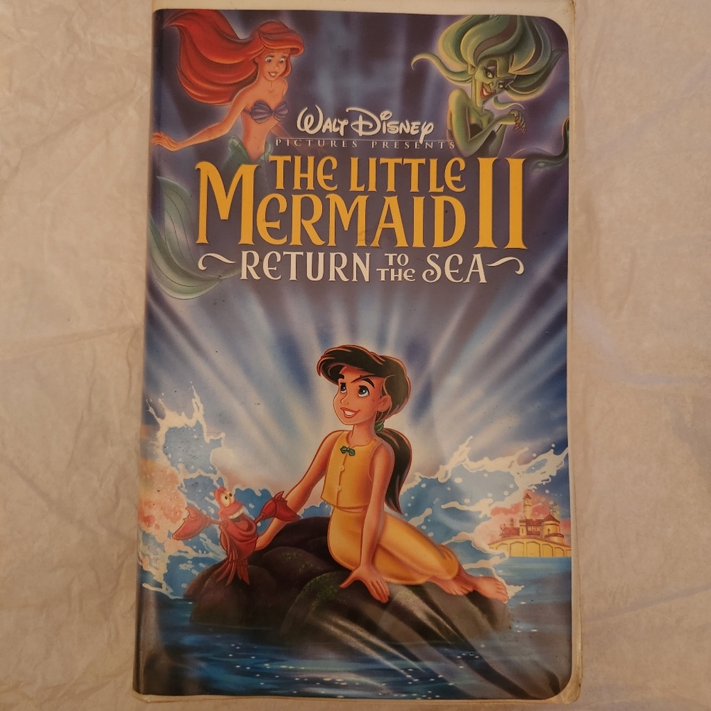 The Little Mermaid ll Return to the Sea VHS